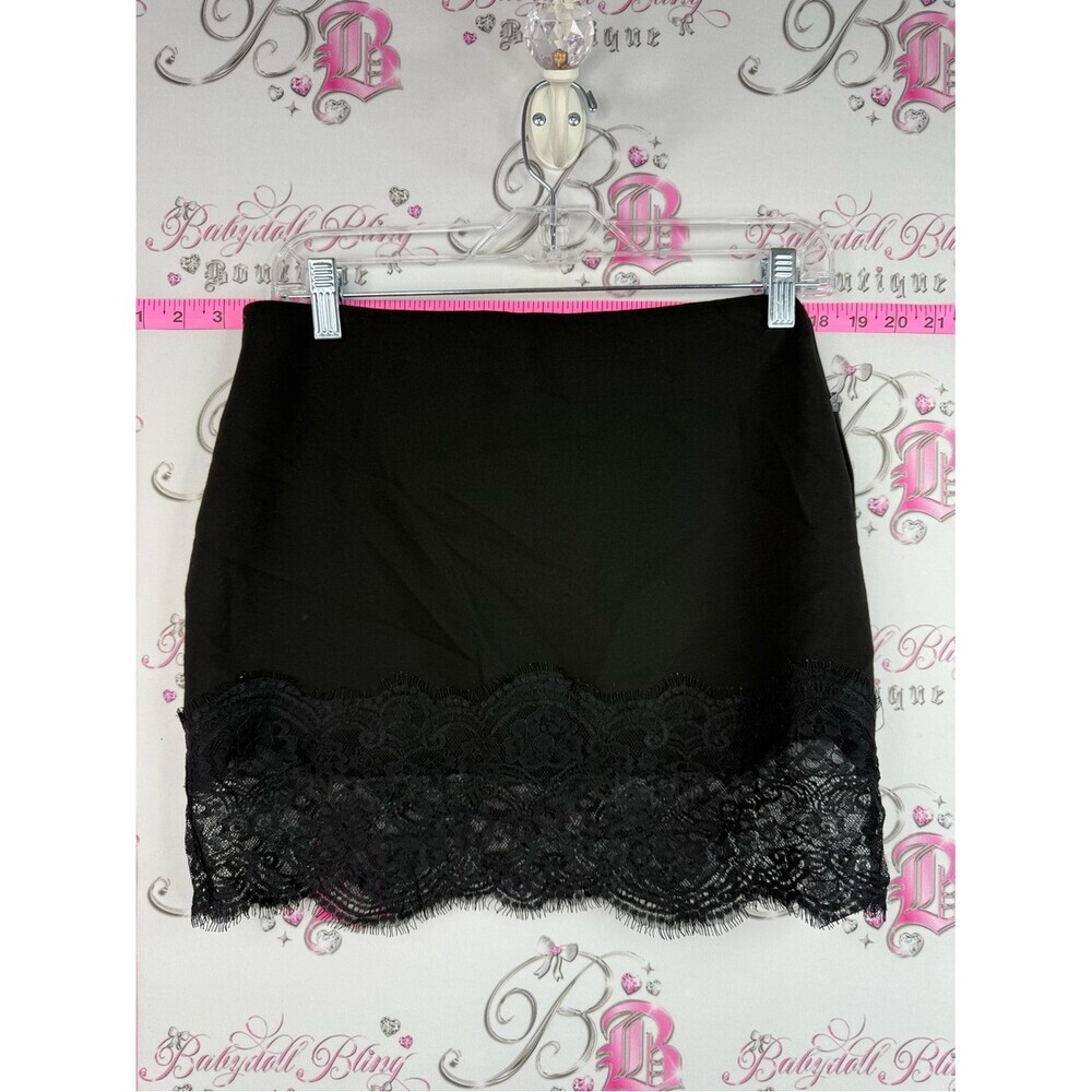 Zara skirt lace trim hem mini skirt sexy Black Lace Trim Mini Skirt